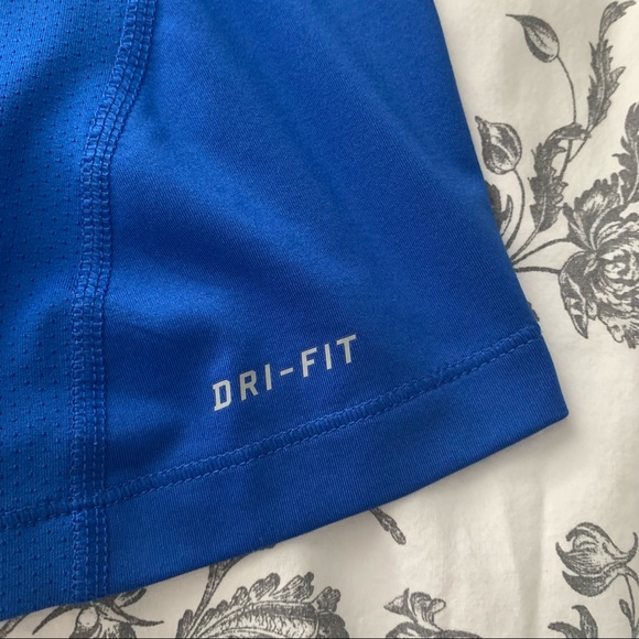 Nike Dri-Fit Top - Picture 4 of 4